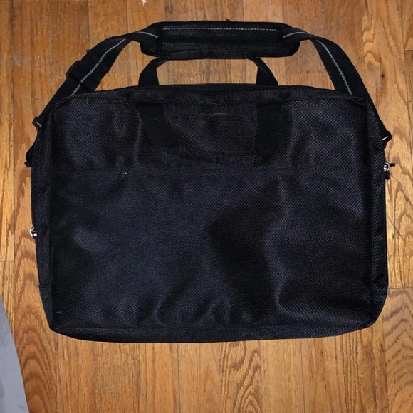Solo Laptop Bag - Picture 2 of 5